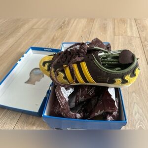 Brain Dead x adidas Japan 'Brown
Hazel Yellow' adidas size 9 men’s 10.5 woman